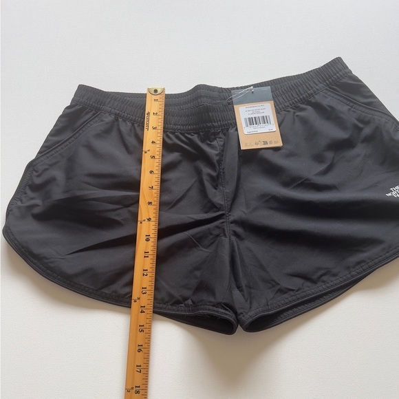 The North Face Athletics Shorts Women’s XL Black Flash Dry Running Hiking (E2) - Picture 2 of 7